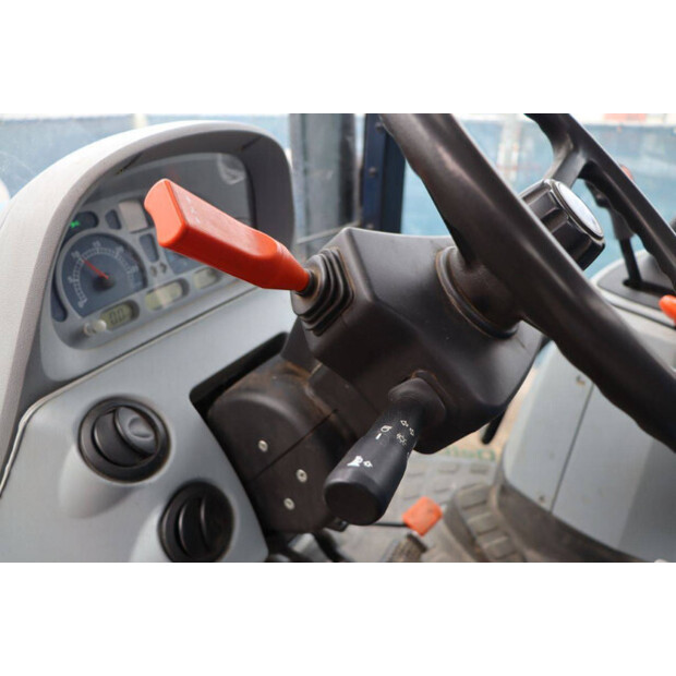 2010 New Holland T6030-45828085