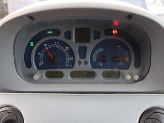 2010-new-holland-t6030-1429163-45828087