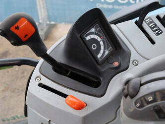 2010-new-holland-t6030-1429163-45828089