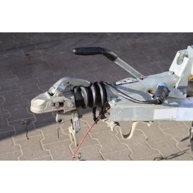 2023 Henra KP27-45828183