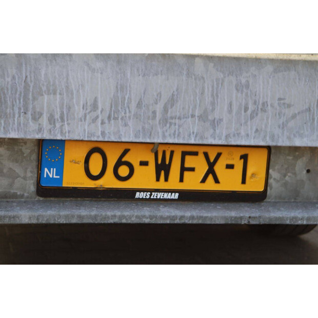 2023 Henra KP27-45828194