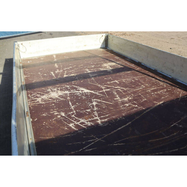 2023 Henra KP27-45828196