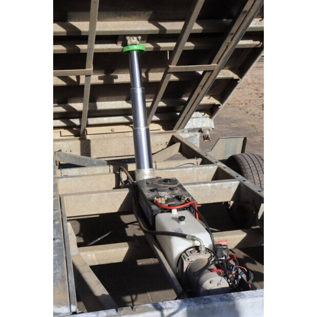 2023 Henra KP27-45828198