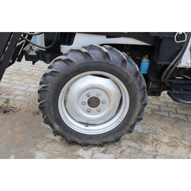 2004 Eurotrac F40-45828220