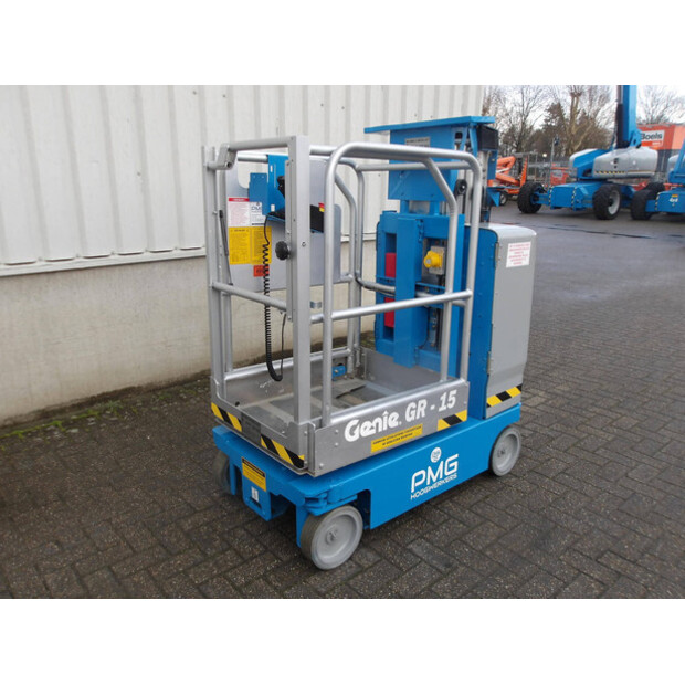 2018 جيني GR-15-45828278