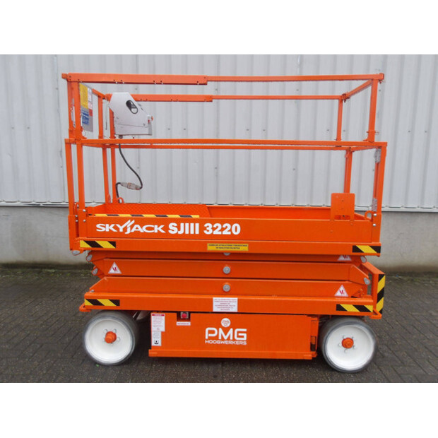 2015 SkyJack SJ3220-45828315