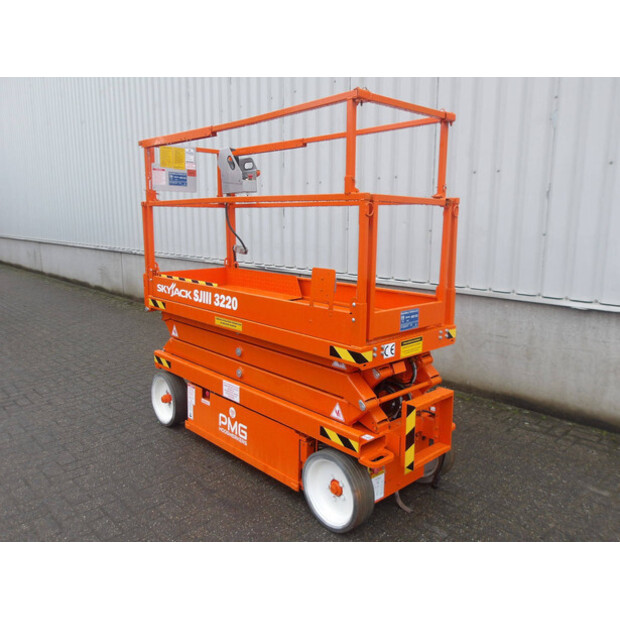 2015 SkyJack SJ3220-45828317