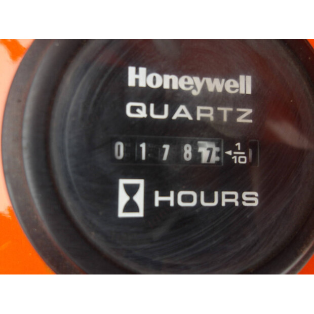 2015 SkyJack SJ3220-45828319