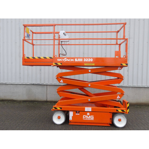 2015 SkyJack SJ3220-45828323