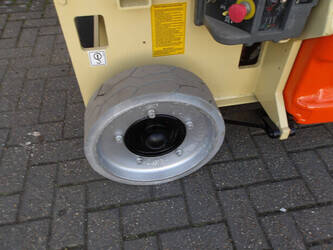 2020-jlg-2032es-1429175-45828329