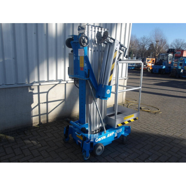 2006 Genie AWP30S-45828357