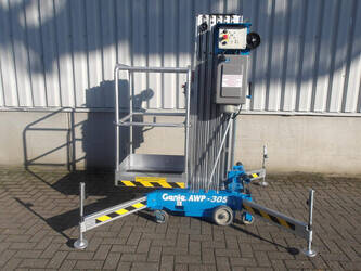 2006-genie-awp30s-45828363