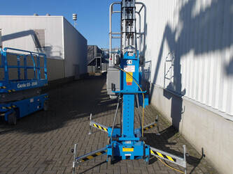 2006-genie-awp30s-45828369