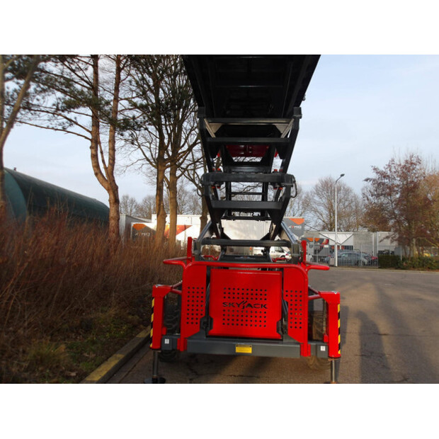 2015 SkyJack SJ9250-45828520