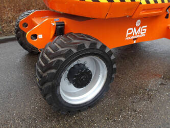 2013-jlg-800aj-1429198-45828609