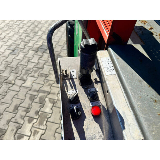 2017 SkyJack SJ8841-45828699