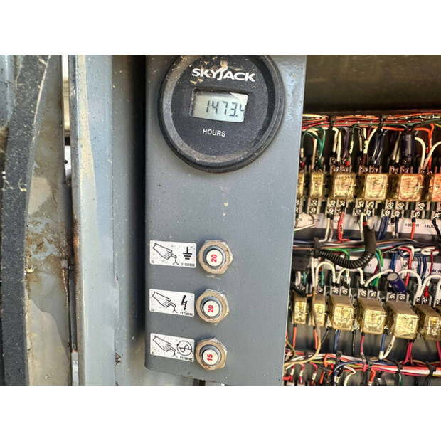 2017 SkyJack SJ8841-45828705