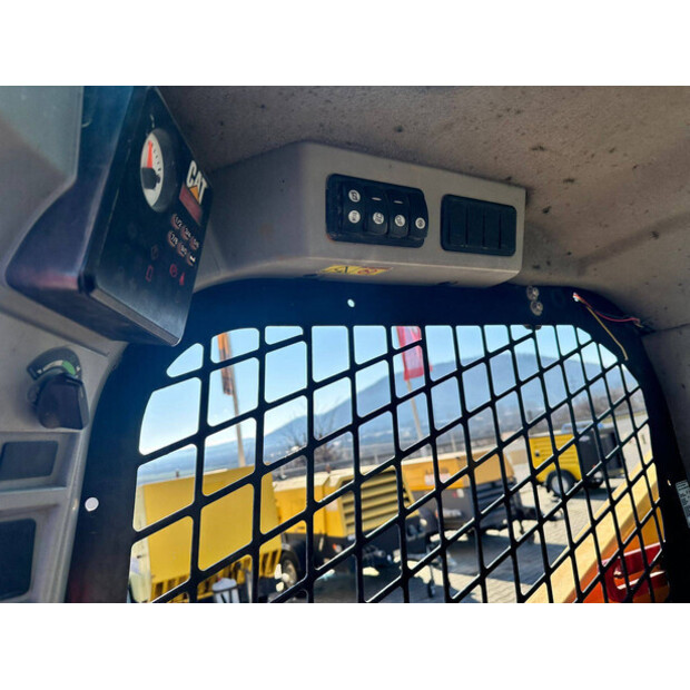 2015 Caterpillar 246D-45828722