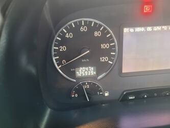 2012-mercedes-benz-actros-3341-1310365-45828731