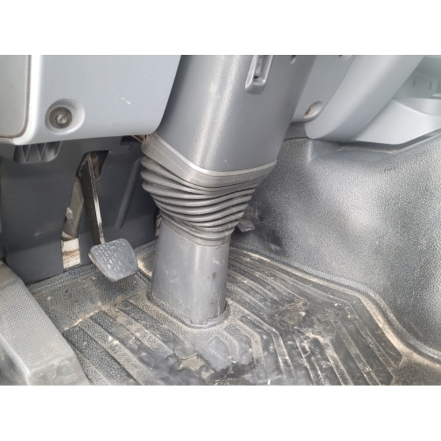 2012 مرسيدس بنز 3341-45828743