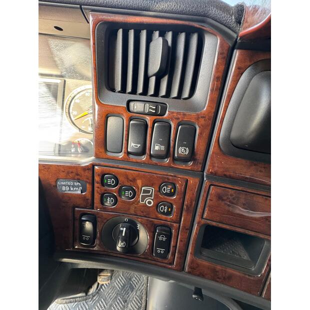 2014 سكانيا R560 V8 Euro5-45828760