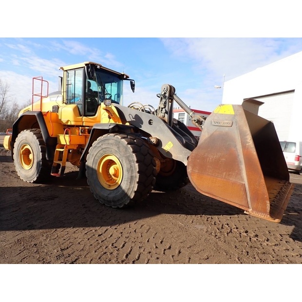 2020 فولفو L150H-45834757