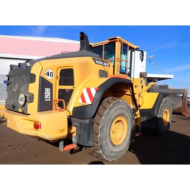 2020 فولفو L150H-45834758