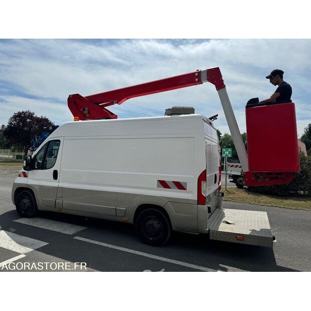 2016 سيتروين Jumper-45841424