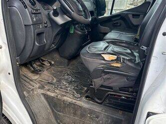 2013-renault-master-1429259-45841440