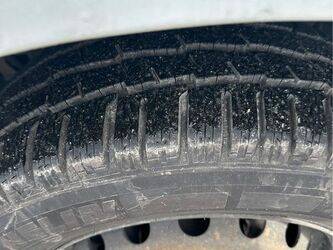 2013-renault-master-1429259-45841449