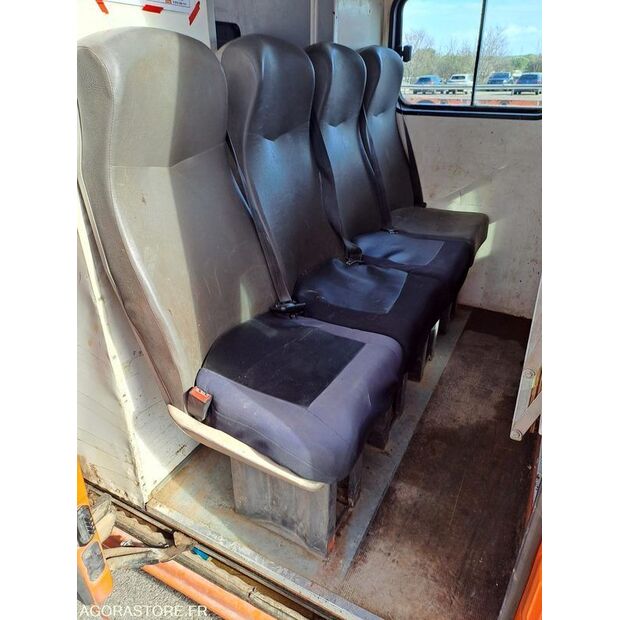 2011 رينو Master-45841455