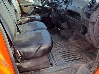 2011-renault-master-1429260-45841458