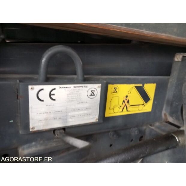 2014 Iveco 260SY33-45841471