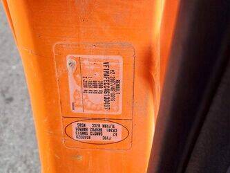 2012-renault-master-1429272-45841558