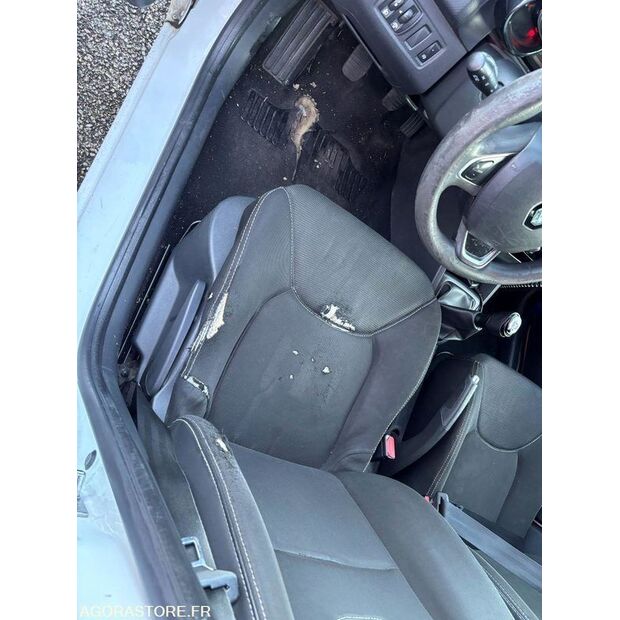 2016 رينو Clio-45841659