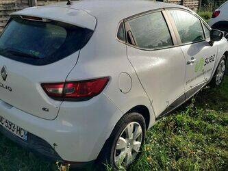 2014-renault-clio-1429289-45841681