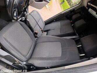 2021-ford-t-connect-1429303-45841827