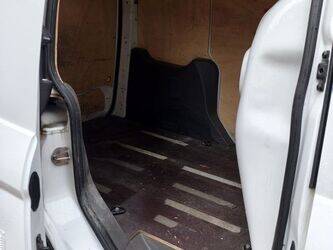 2021-ford-t-connect-1429303-45841831