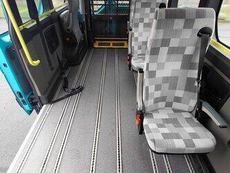 2013-renault-master-1429318-45841973