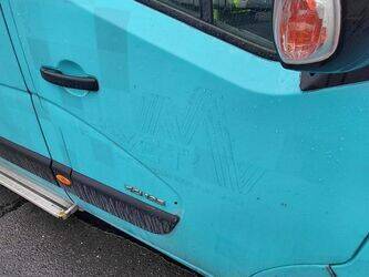 2013-renault-master-1429318-45841988