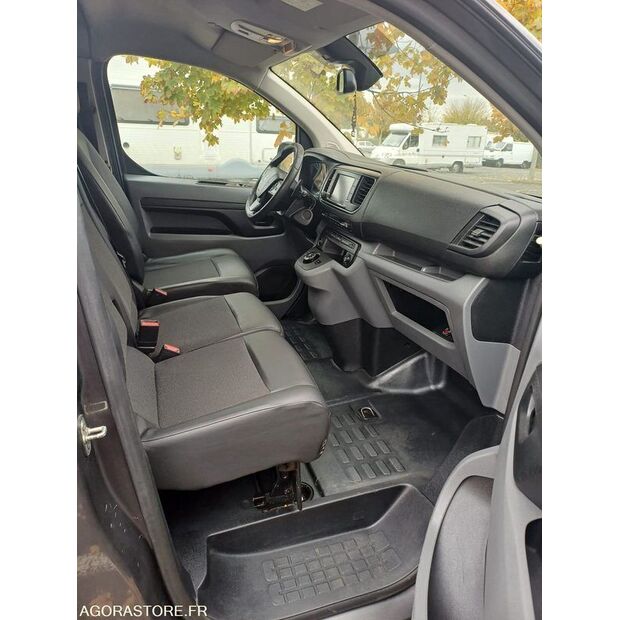 2017 Peugeot Expert-45842009