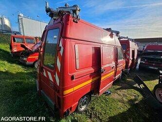 1996-renault-trafic-1429321-45842033