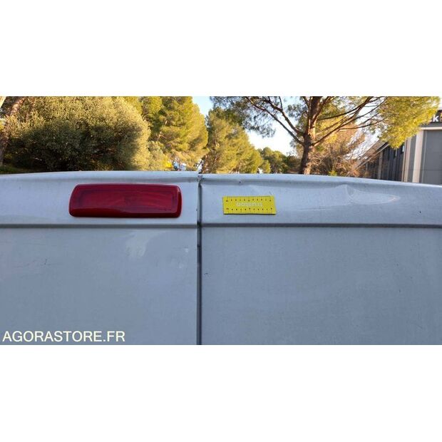 2021 Renault Trafic-45842111