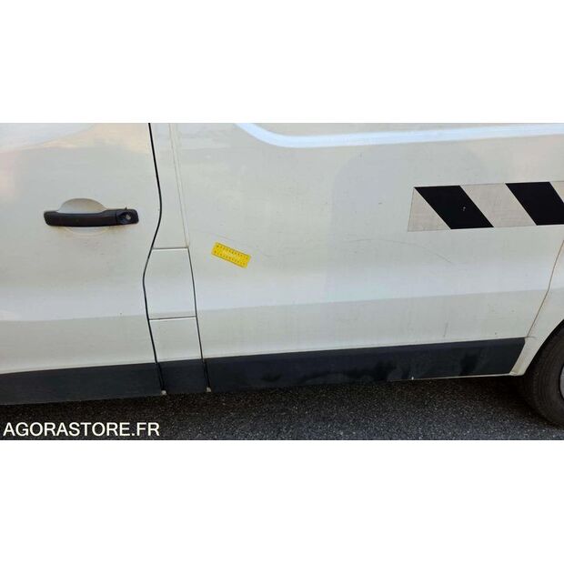 2021 Renault Trafic-45842115