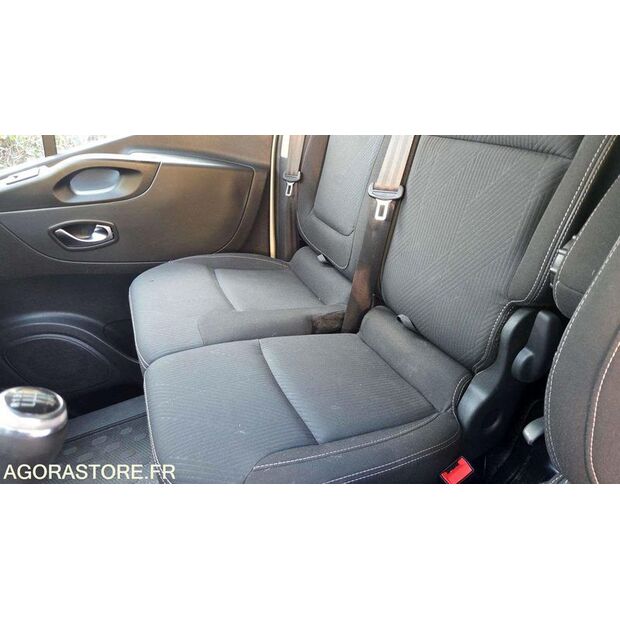 2021 Renault Trafic-45842117