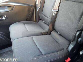 2021-renault-trafic-1429326-45842117