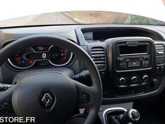 2021-renault-trafic-1429326-45842125