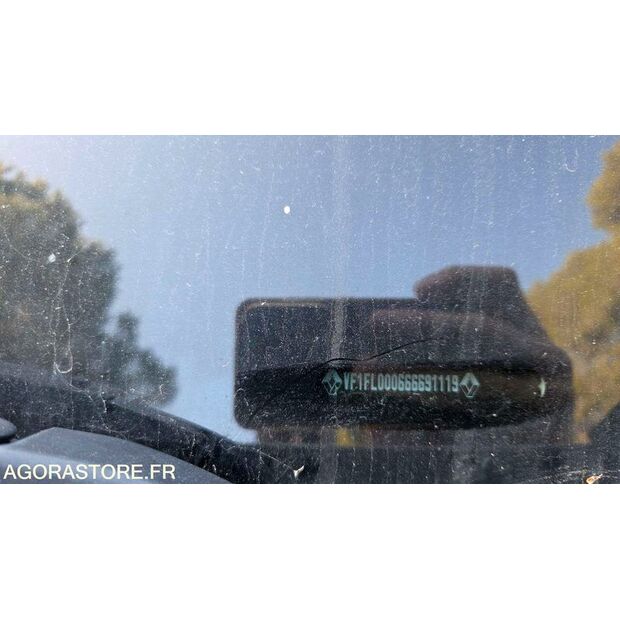 2021 Renault Trafic-45842131