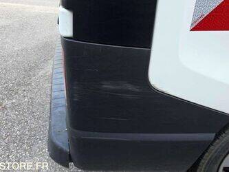 2021-renault-trafic-1429326-45842133