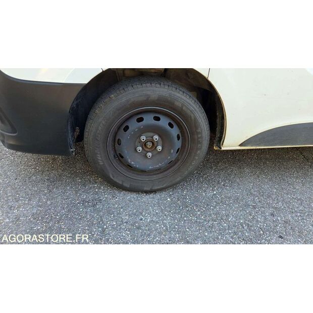 2021 Renault Trafic-45842135